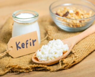 Tam yağlı kefir kalorisi nedir?